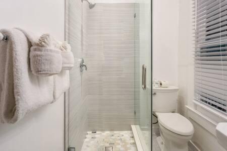 Curry House - Pool, King Bed & Balcony! Room 7 Key West Exterior foto